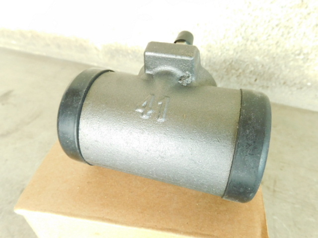cylindre de frein avant u404